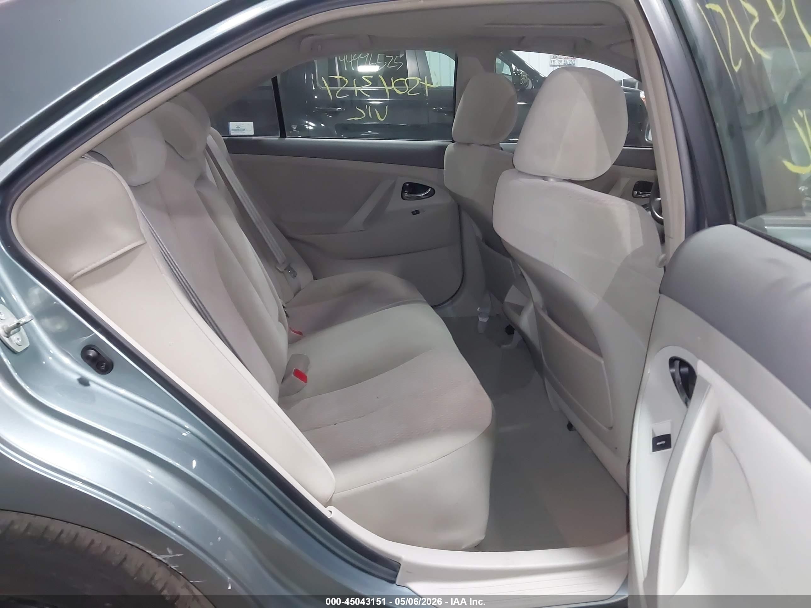 2011 Toyota Camry Le Синий vin: 4T4BF3EK6BR089511