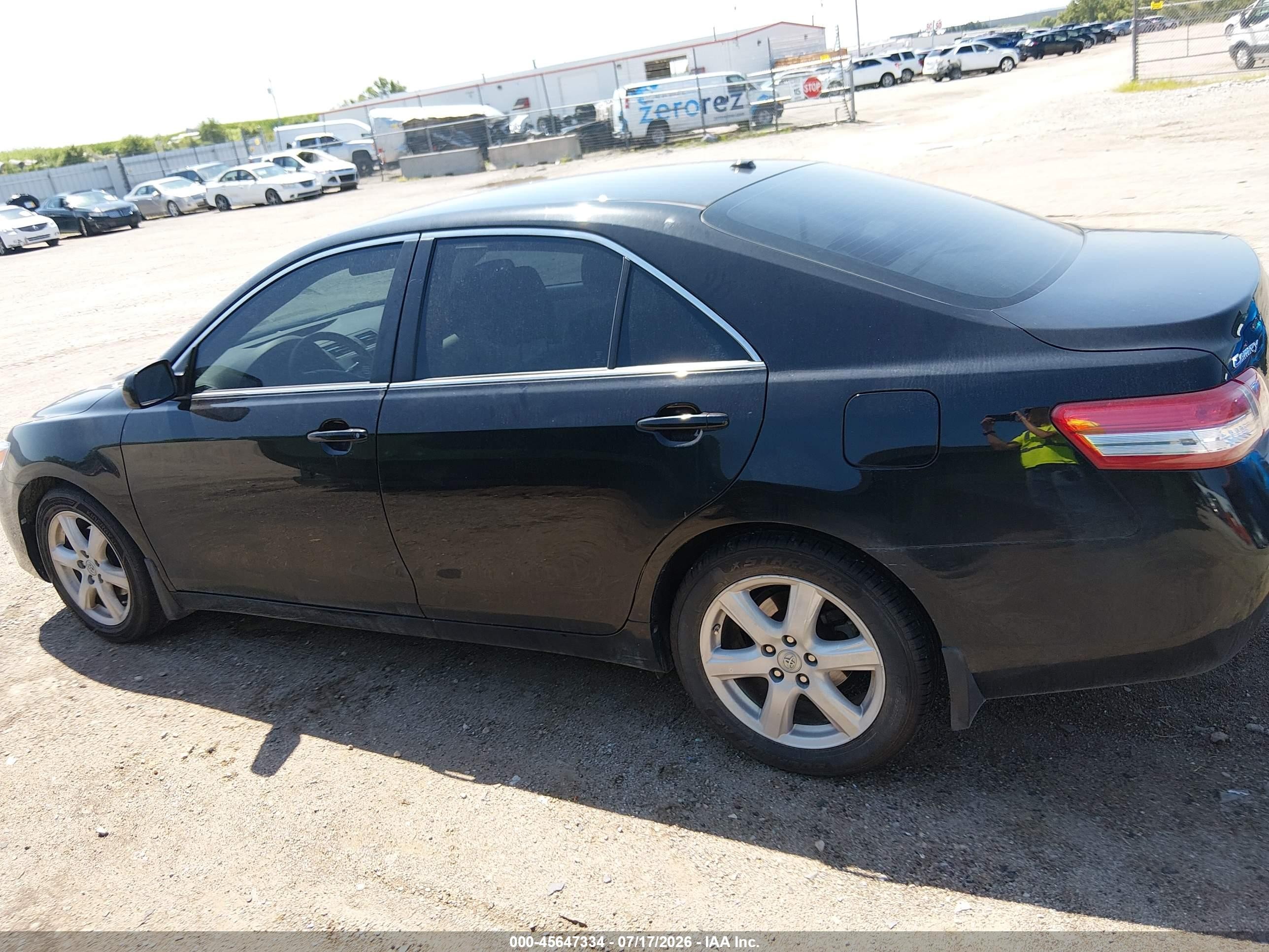 2011 Toyota Camry Le Black vin: 4T4BF3EK6BR101012