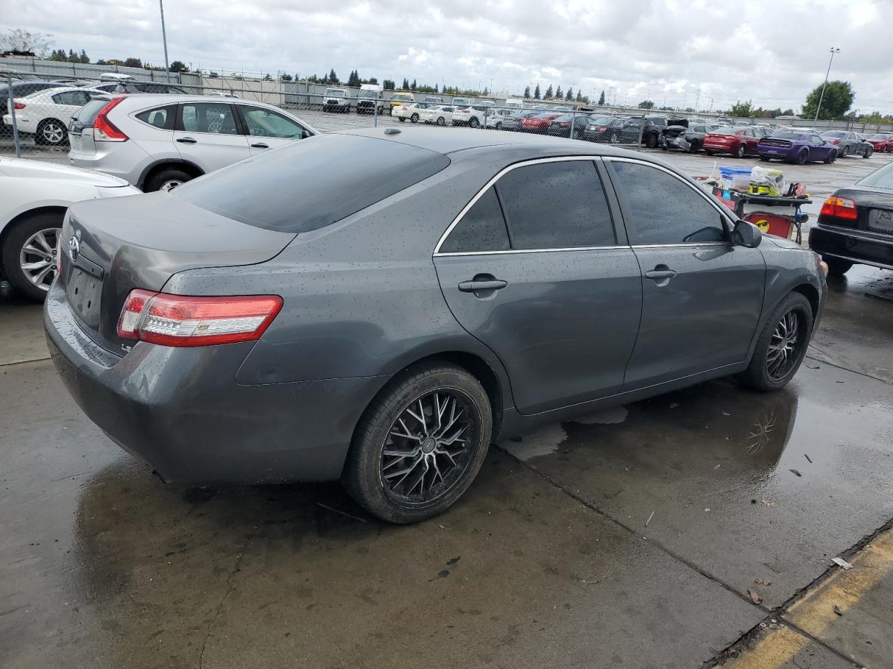 2011 Toyota Camry Base Gray vin: 4T4BF3EK6BR101401