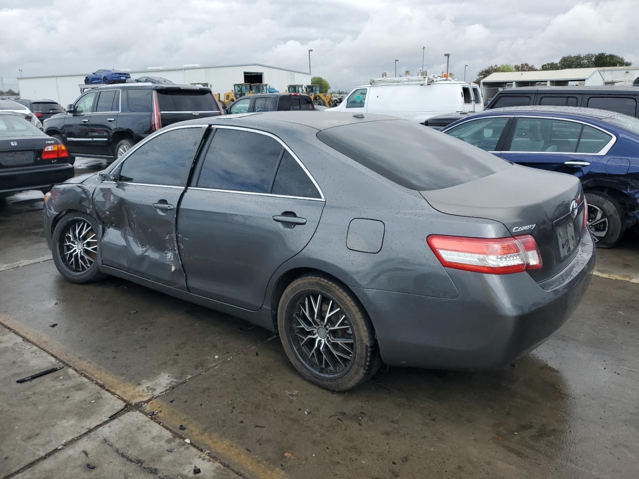 2011 Toyota Camry Base Gray vin: 4T4BF3EK6BR101401
