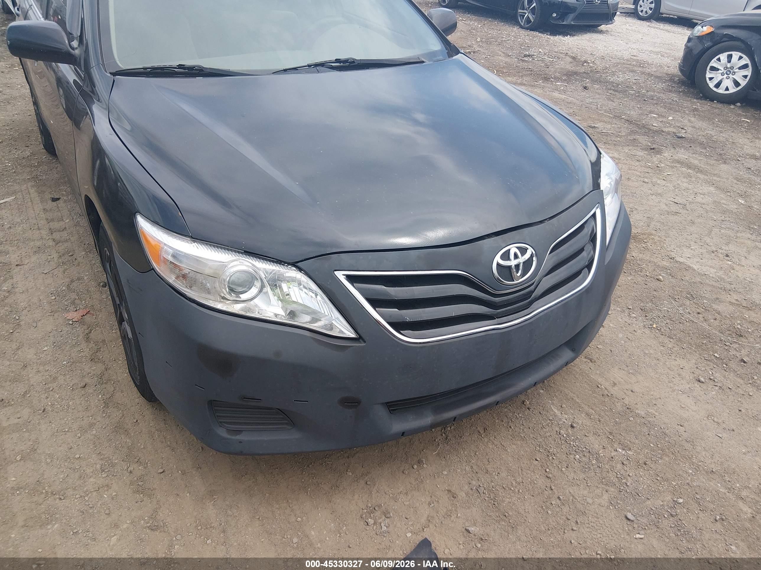 2011 Toyota Camry Le Черный vin: 4T4BF3EK6BR144362