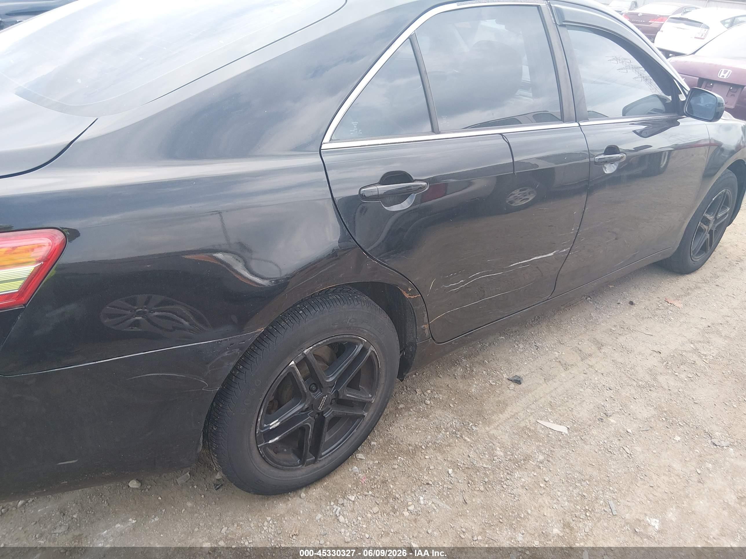 2011 Toyota Camry Le Черный vin: 4T4BF3EK6BR144362
