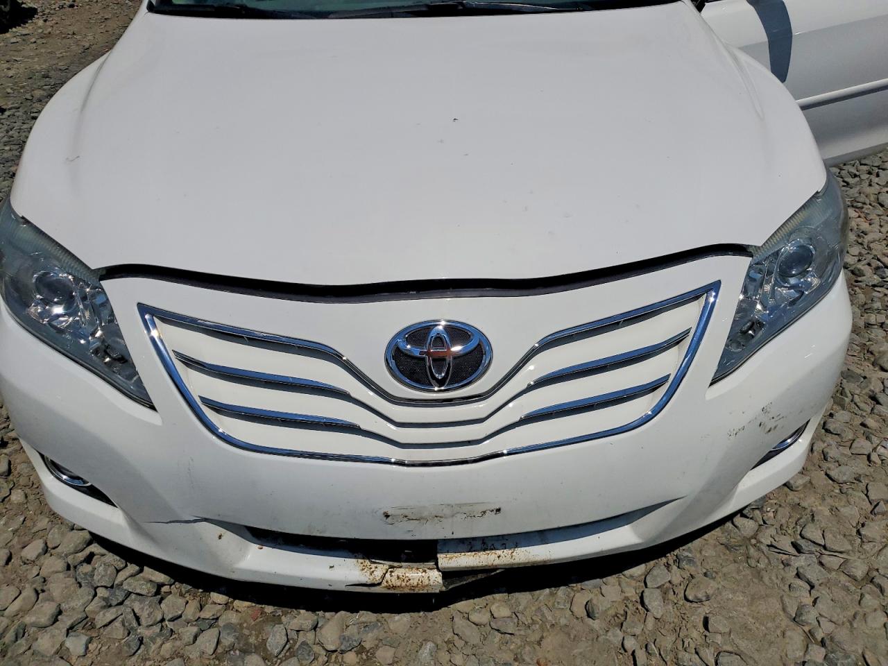 2011 Toyota Camry Xle White vin: 4T4BF3EK6BR177751