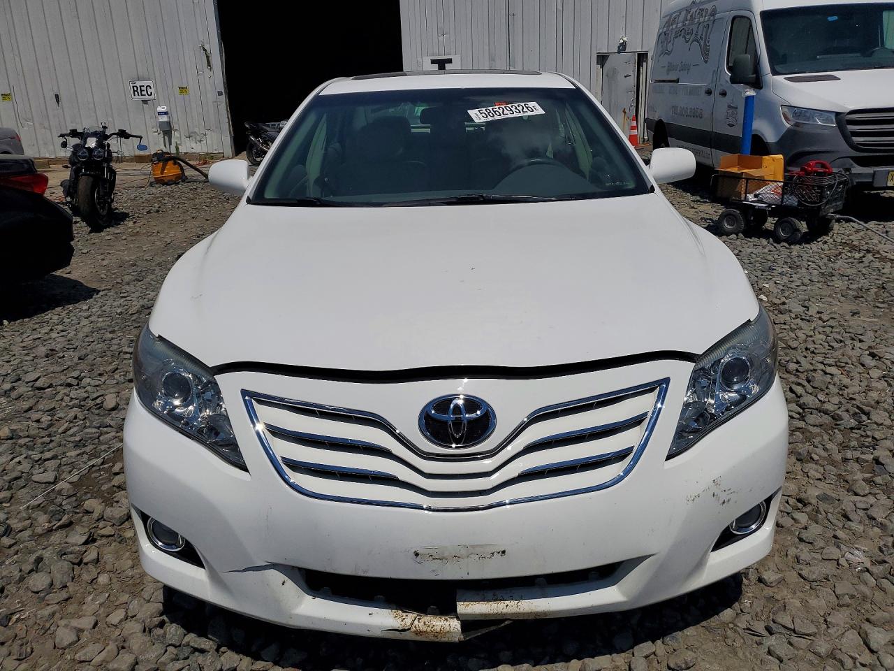 2011 Toyota Camry Xle White vin: 4T4BF3EK6BR177751