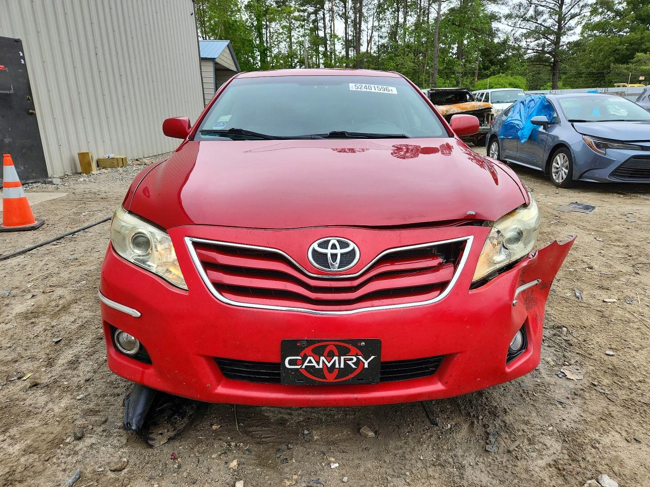 2011 Toyota Camry Le Red vin: 4T4BF3EK6BR208786