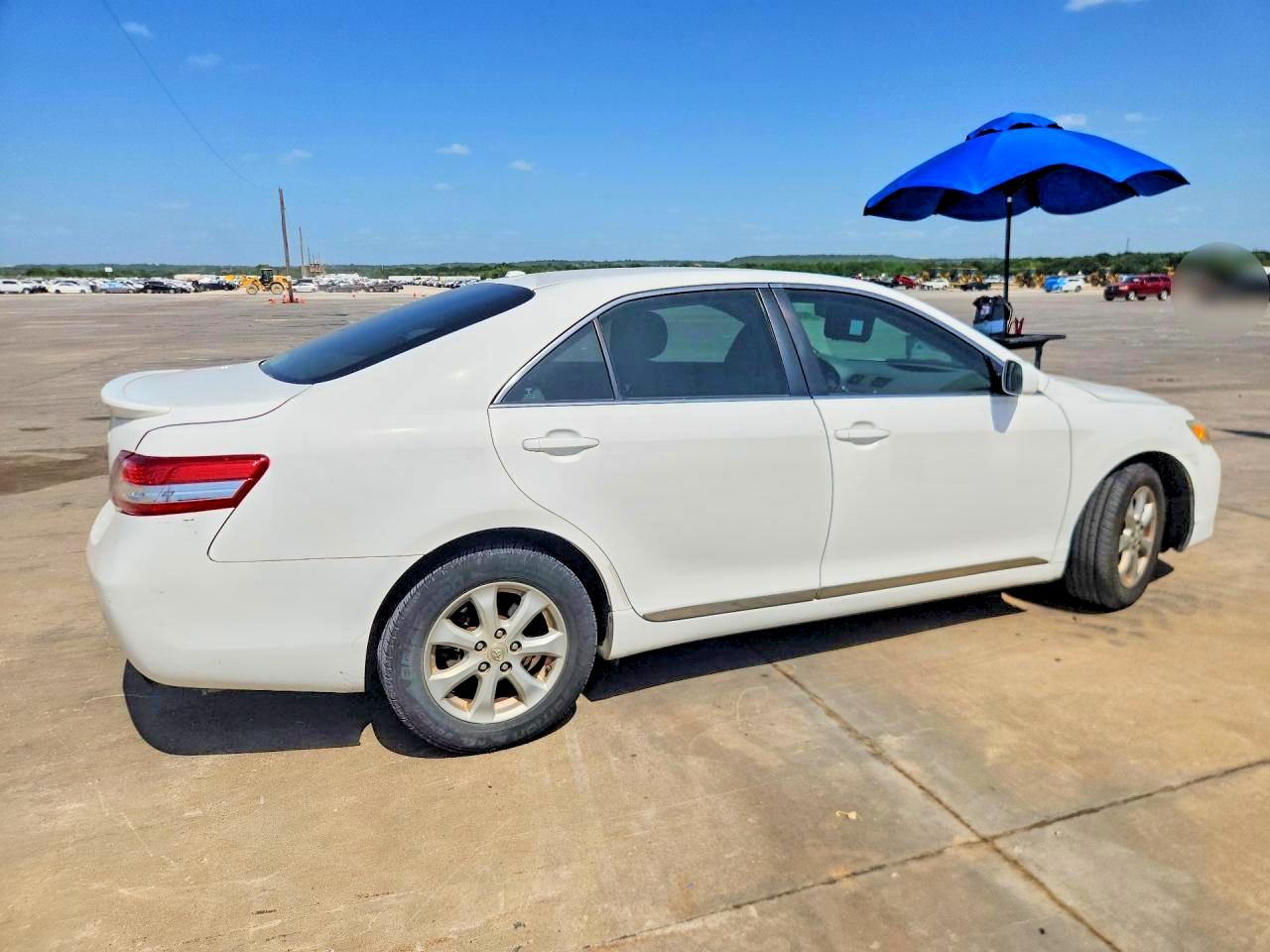 2011 Toyota Camry Le White vin: 4T4BF3EK6BR217746
