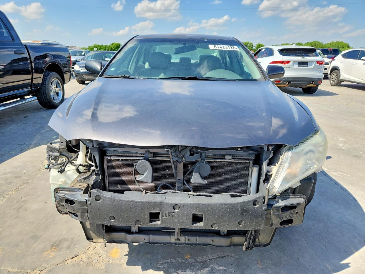 2011 Toyota Camry Le Gray vin: 4T4BF3EK6BR218752