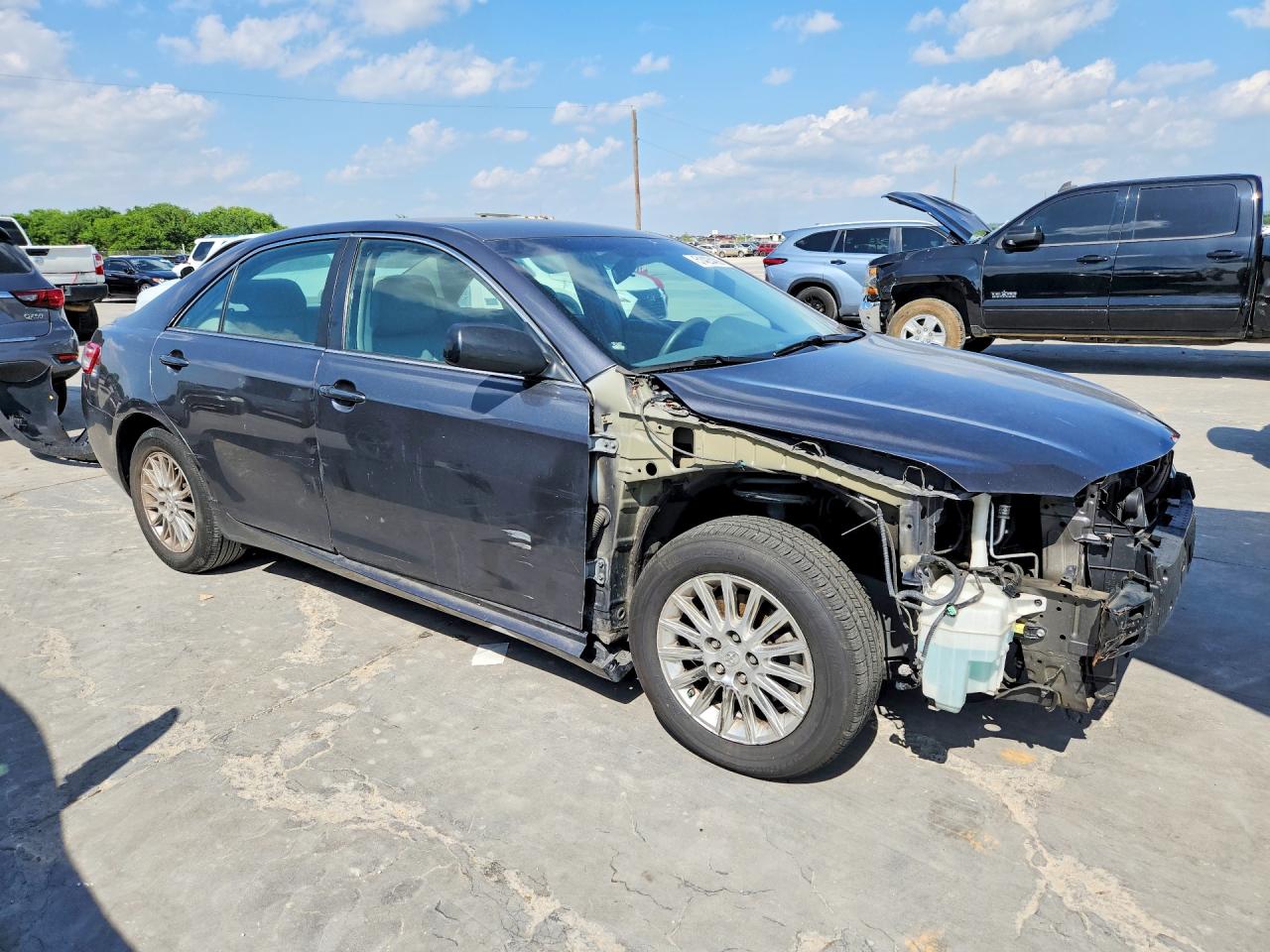 2011 Toyota Camry Le Gray vin: 4T4BF3EK6BR218752