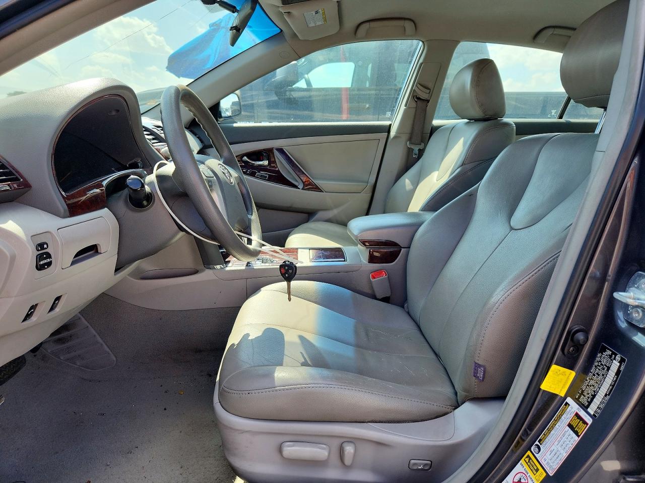 2011 Toyota Camry Le Gray vin: 4T4BF3EK6BR218752