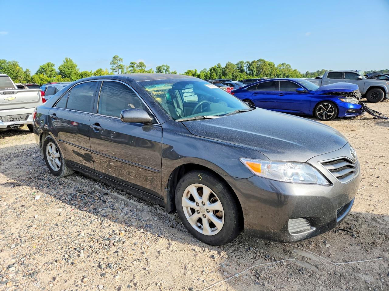 2010 Toyota Camry Le Gray vin: 4T4BF3EK7AR004562