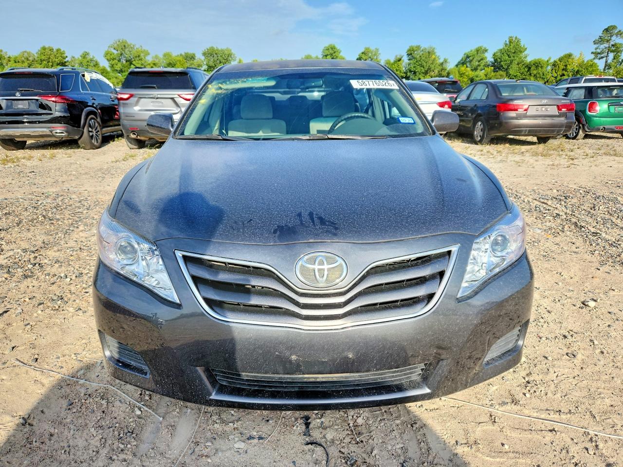 2010 Toyota Camry Le Gray vin: 4T4BF3EK7AR004562