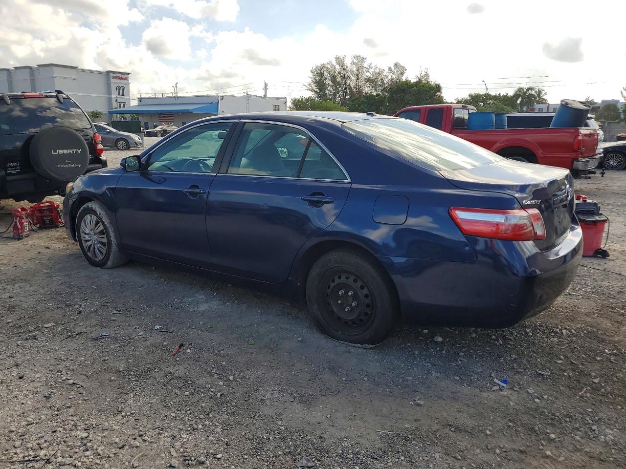 2010 Toyota Camry Le Blue vin: 4T4BF3EK7AR005078