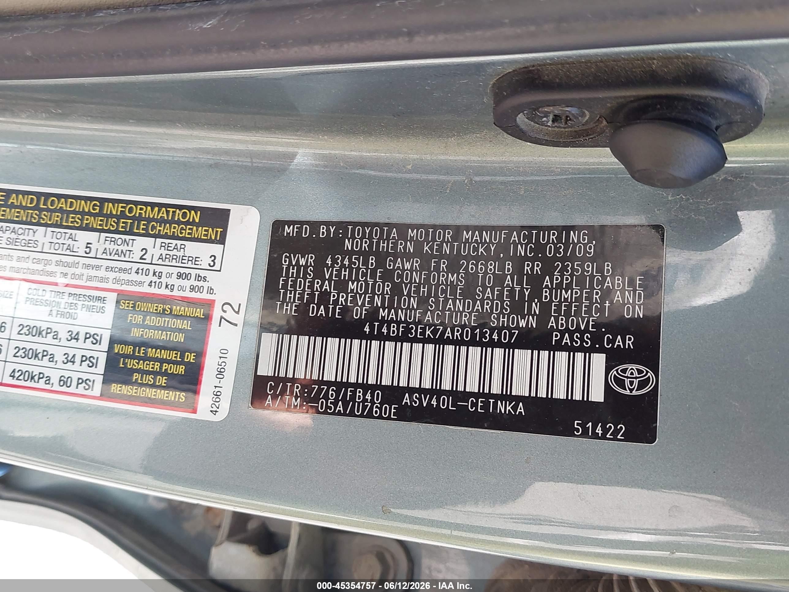 2010 Toyota Camry Le Green vin: 4T4BF3EK7AR013407