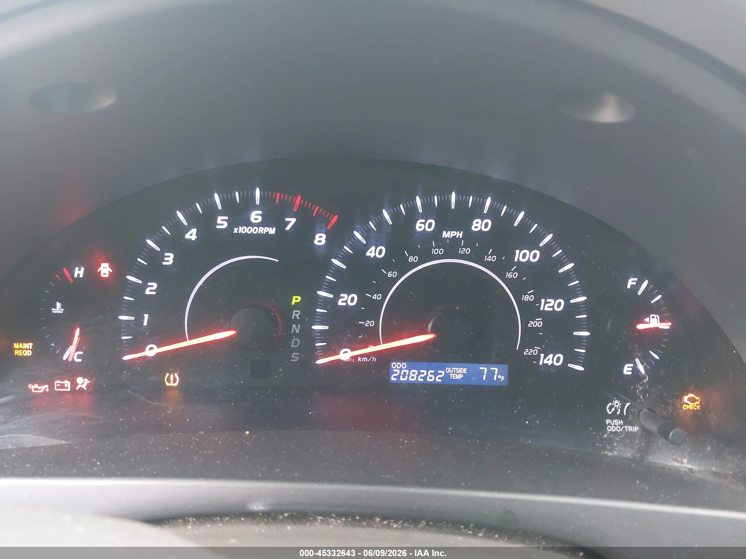 2010 Toyota Camry Le Champagne vin: 4T4BF3EK7AR013519