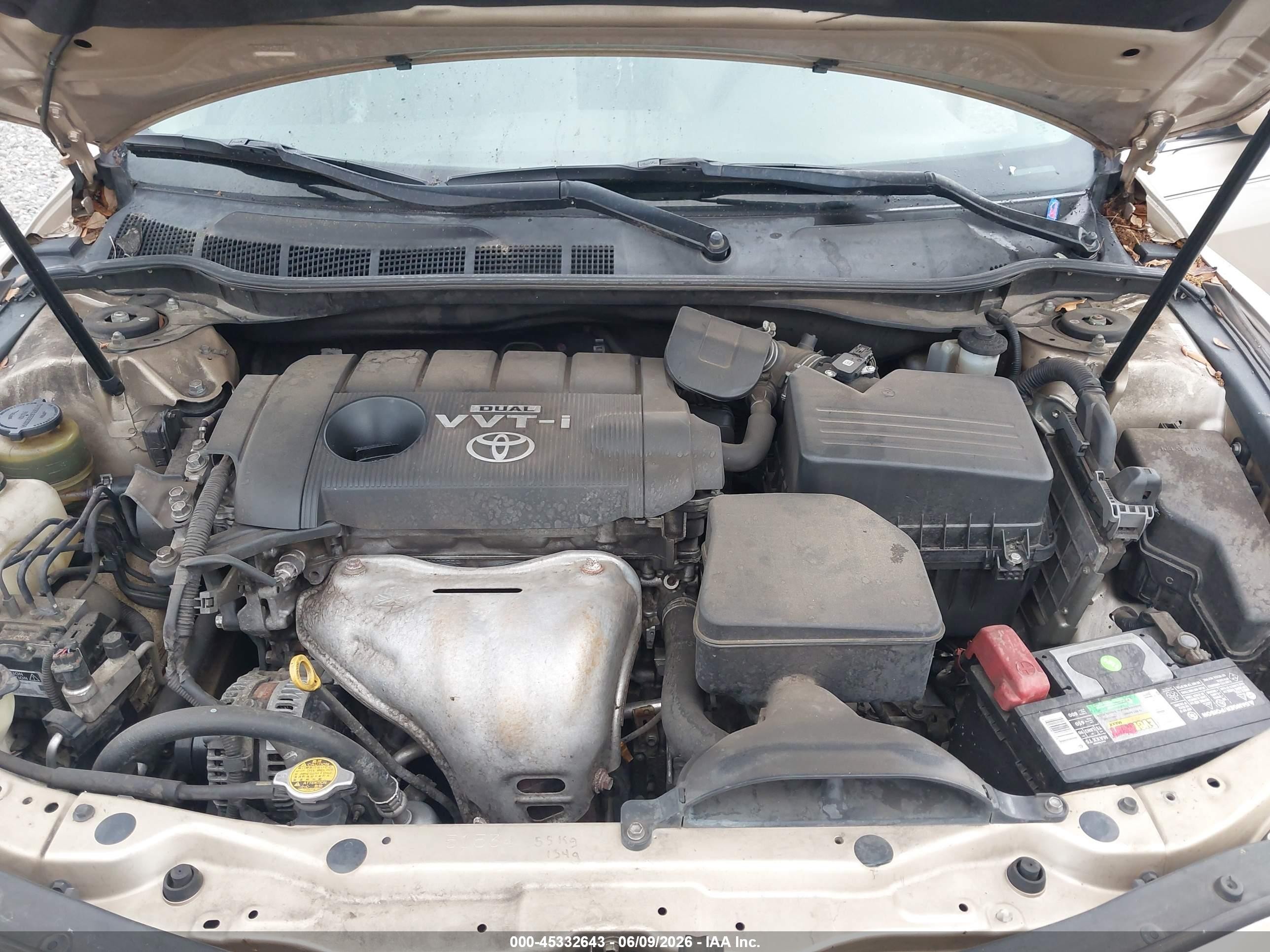 2010 Toyota Camry Le Champagne vin: 4T4BF3EK7AR013519