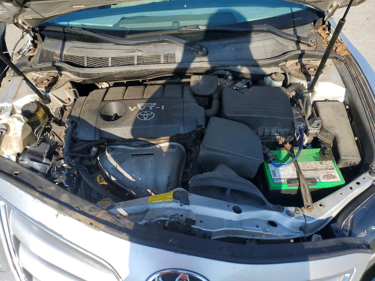 2010 Toyota Camry Le Silver vin: 4T4BF3EK7AR022463
