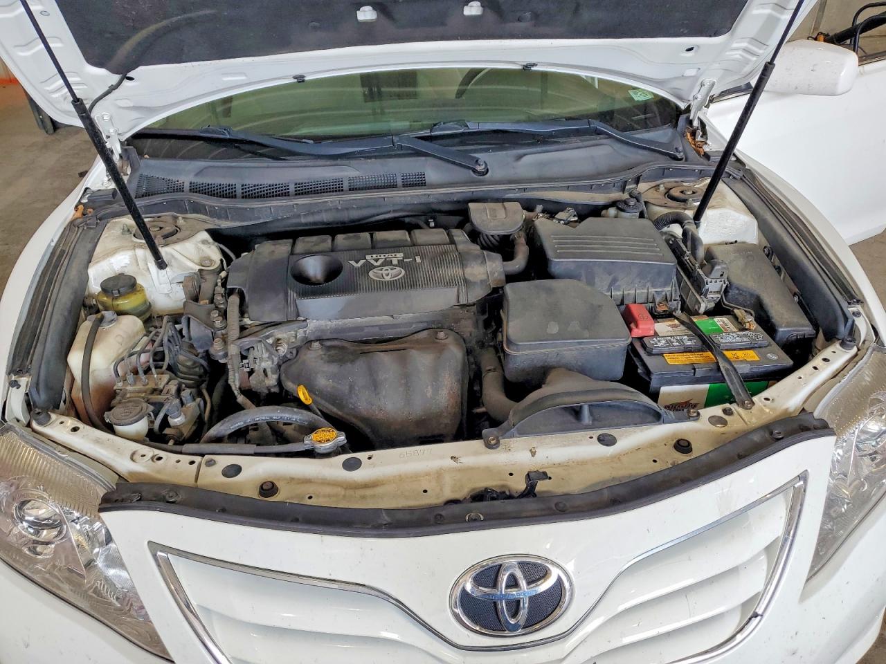 2010 Toyota Camry Le White vin: 4T4BF3EK7AR027856