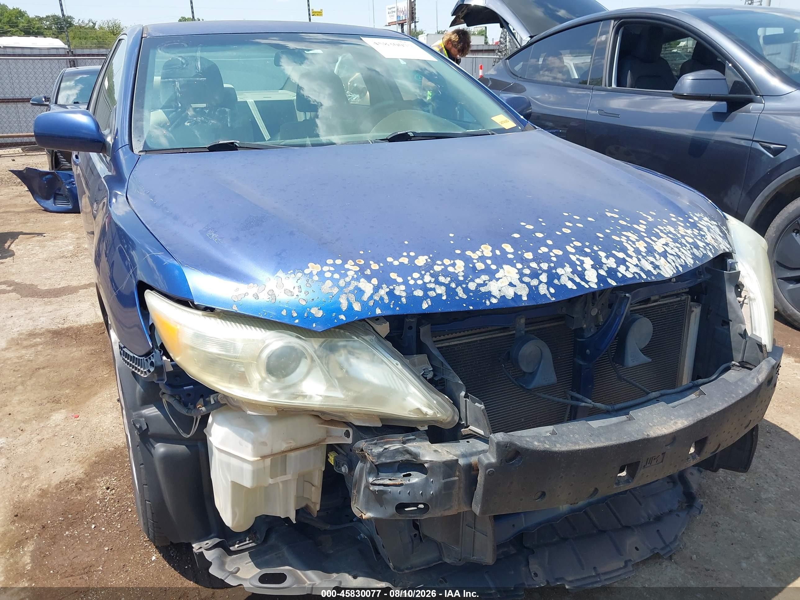 2010 Toyota Camry Le Blue vin: 4T4BF3EK7AR037478