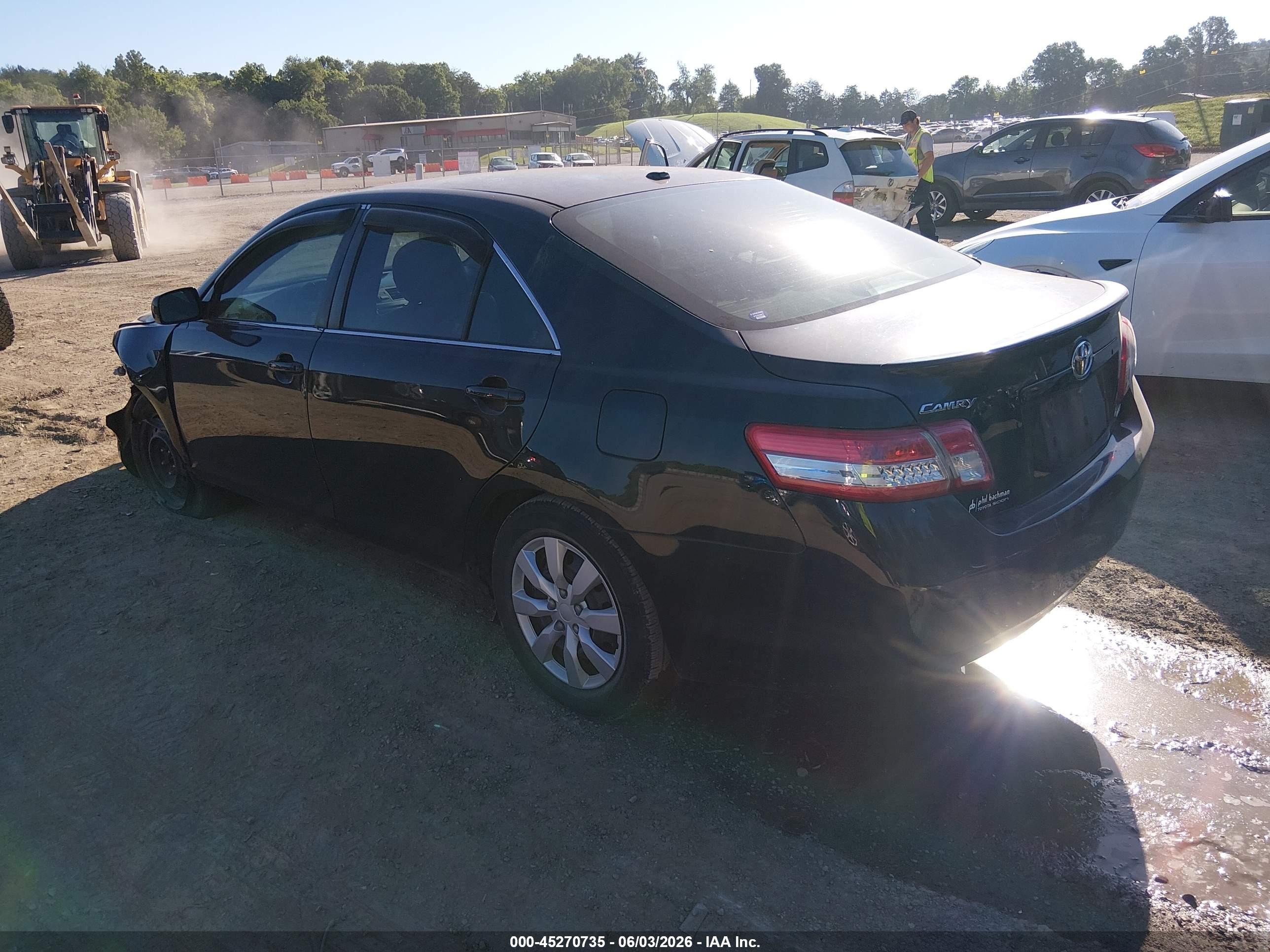 2010 Toyota Camry Le Black vin: 4T4BF3EK7AR040400