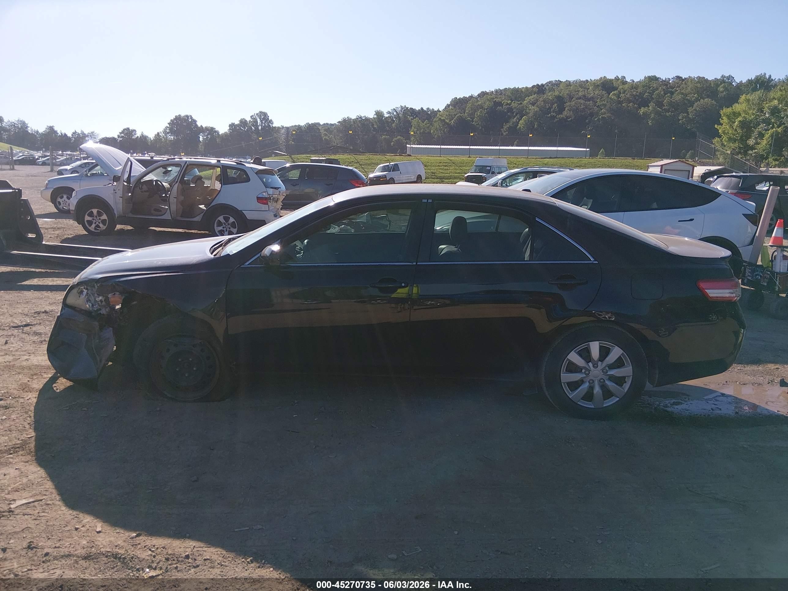 2010 Toyota Camry Le Black vin: 4T4BF3EK7AR040400