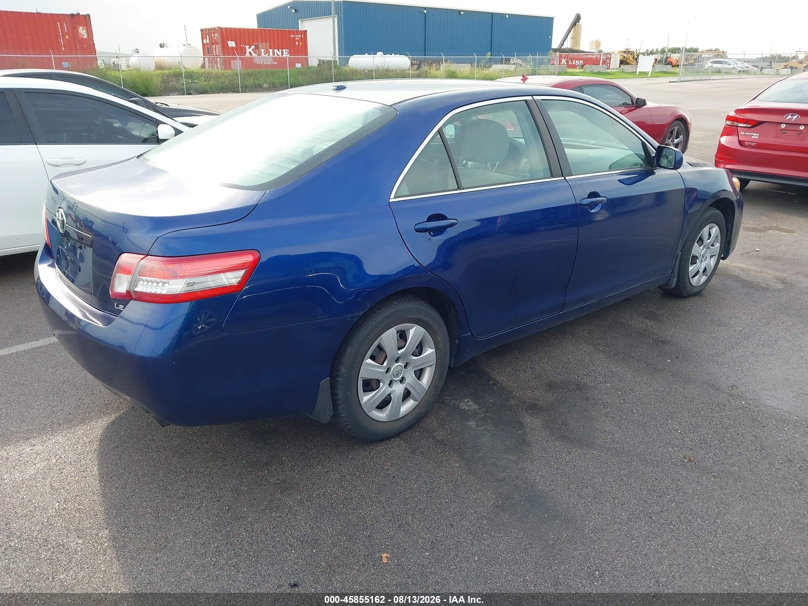 2010 Toyota Camry Le Blue vin: 4T4BF3EK7AR040686
