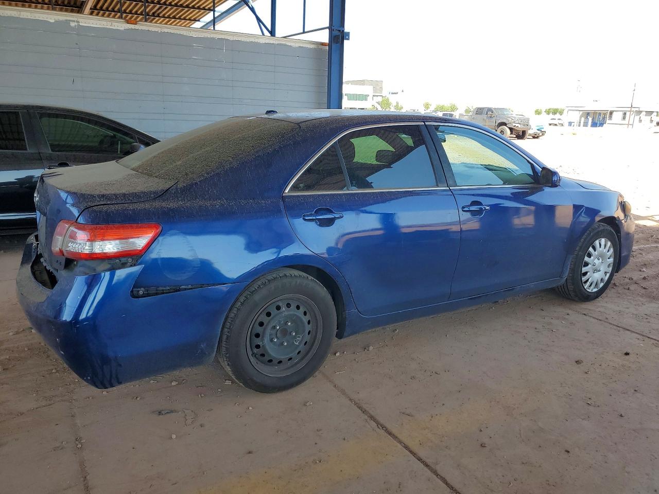 2010 Toyota Camry Le Blue vin: 4T4BF3EK7AR061358