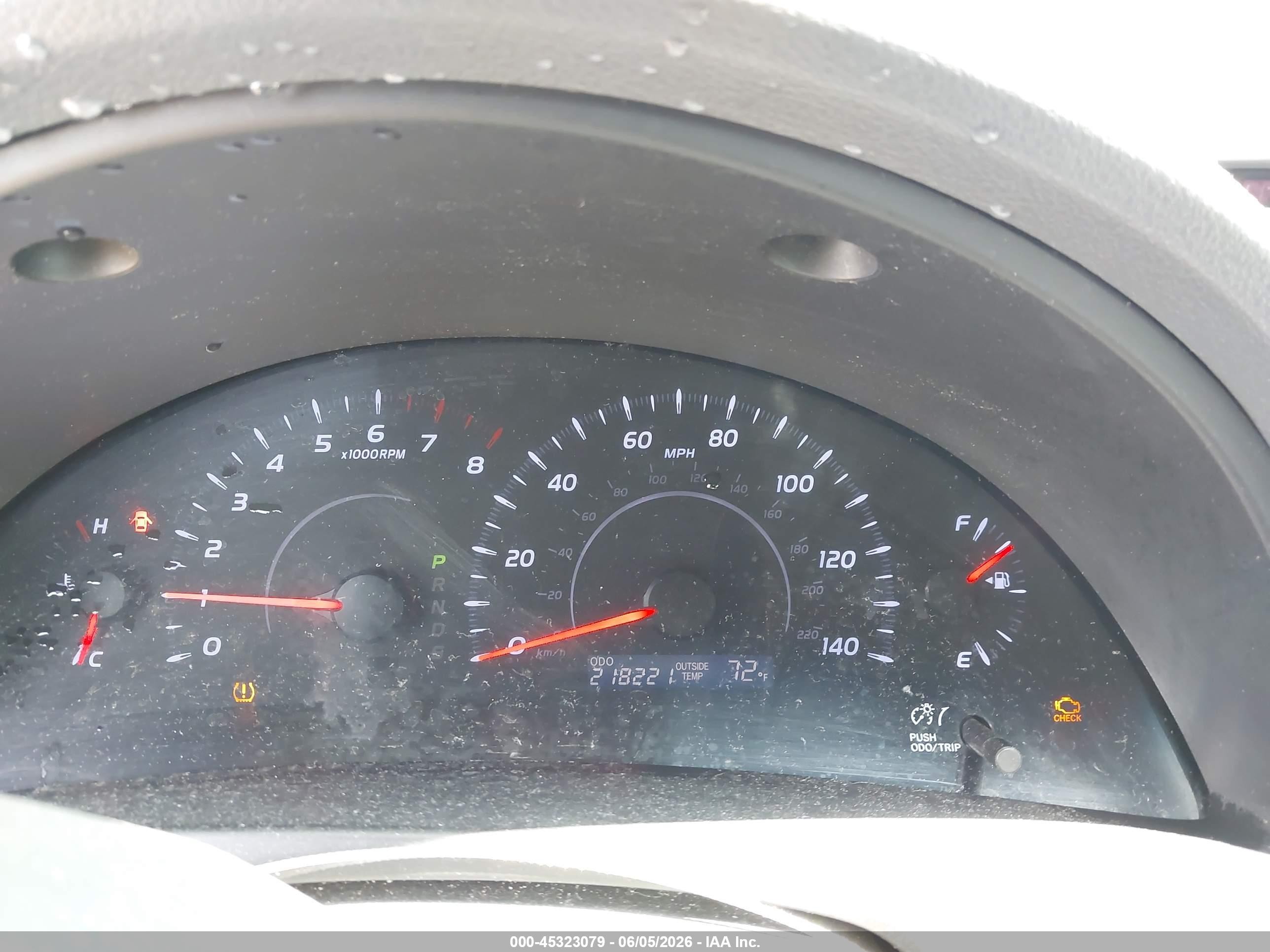 2010 Toyota Camry Le Gray vin: 4T4BF3EK7AR074627