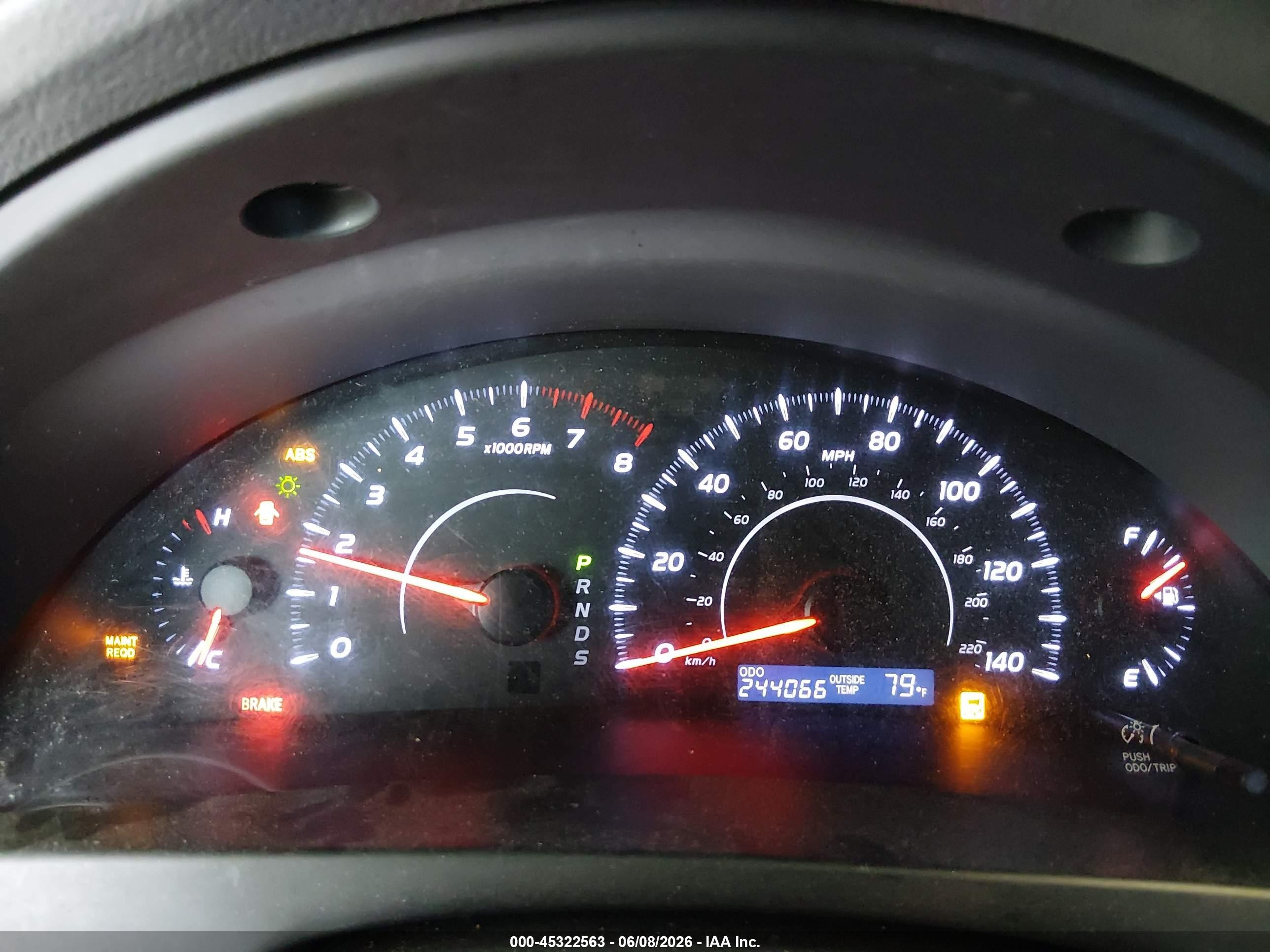 2010 Toyota Camry Le Gray vin: 4T4BF3EK7AR081044