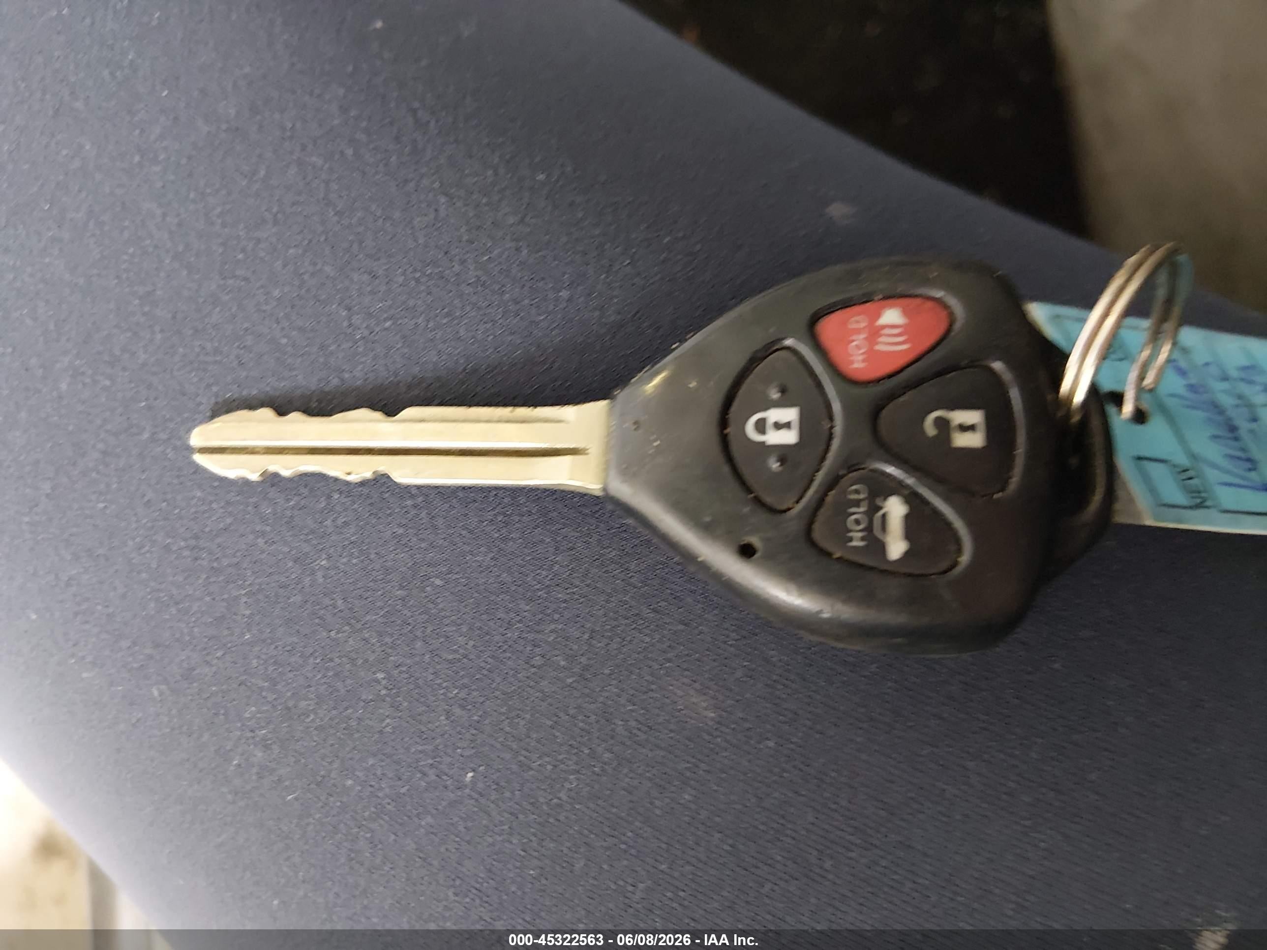 2010 Toyota Camry Le Gray vin: 4T4BF3EK7AR081044