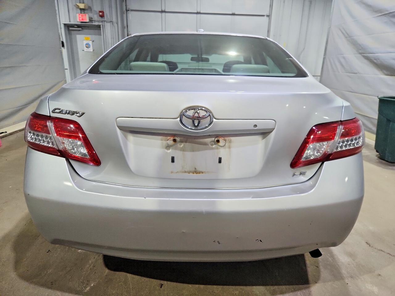 2011 Toyota Camry Silver vin: 4T4BF3EK7BR091686