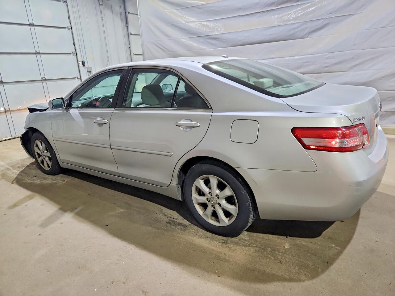 2011 Toyota Camry Silver vin: 4T4BF3EK7BR091686
