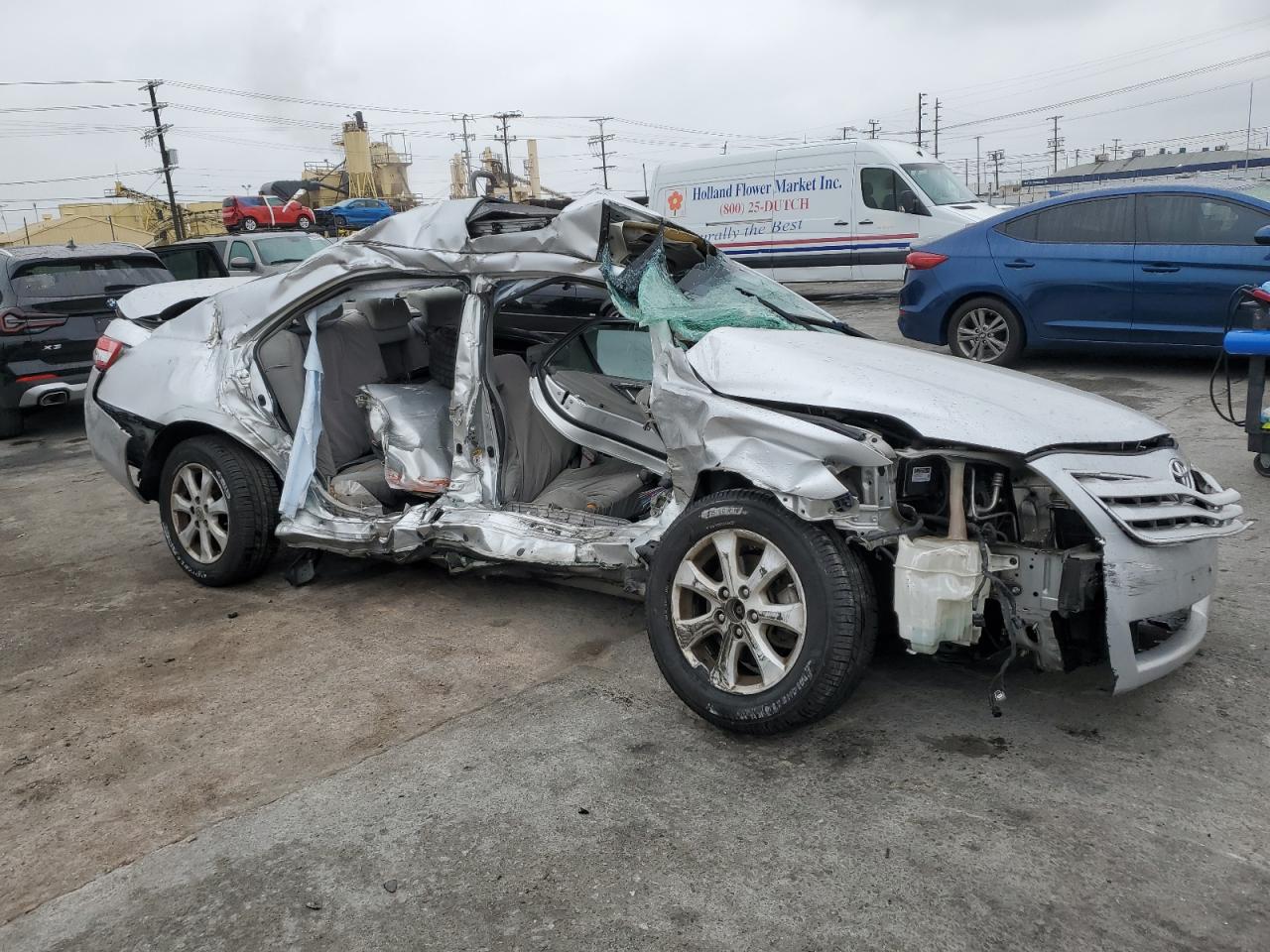 2011 Toyota Camry Base Серебряный vin: 4T4BF3EK7BR093583