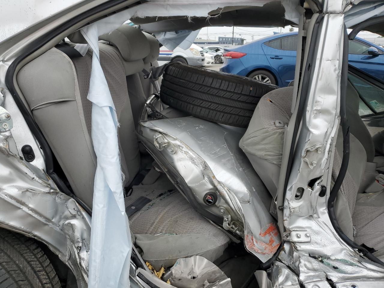 2011 Toyota Camry Base Серебряный vin: 4T4BF3EK7BR093583