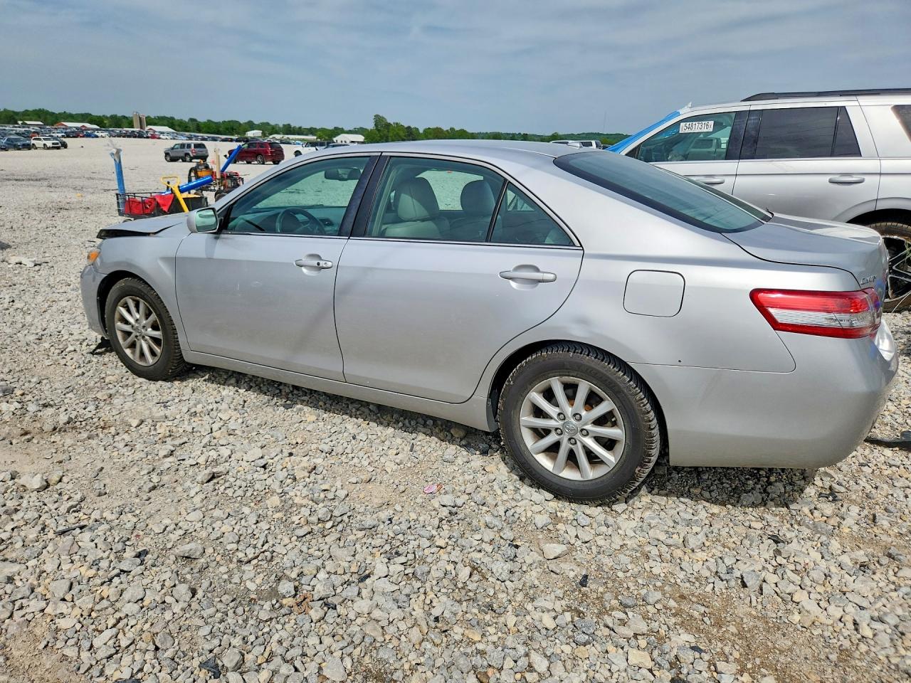 2011 Toyota Camry Xle Silver vin: 4T4BF3EK7BR101634