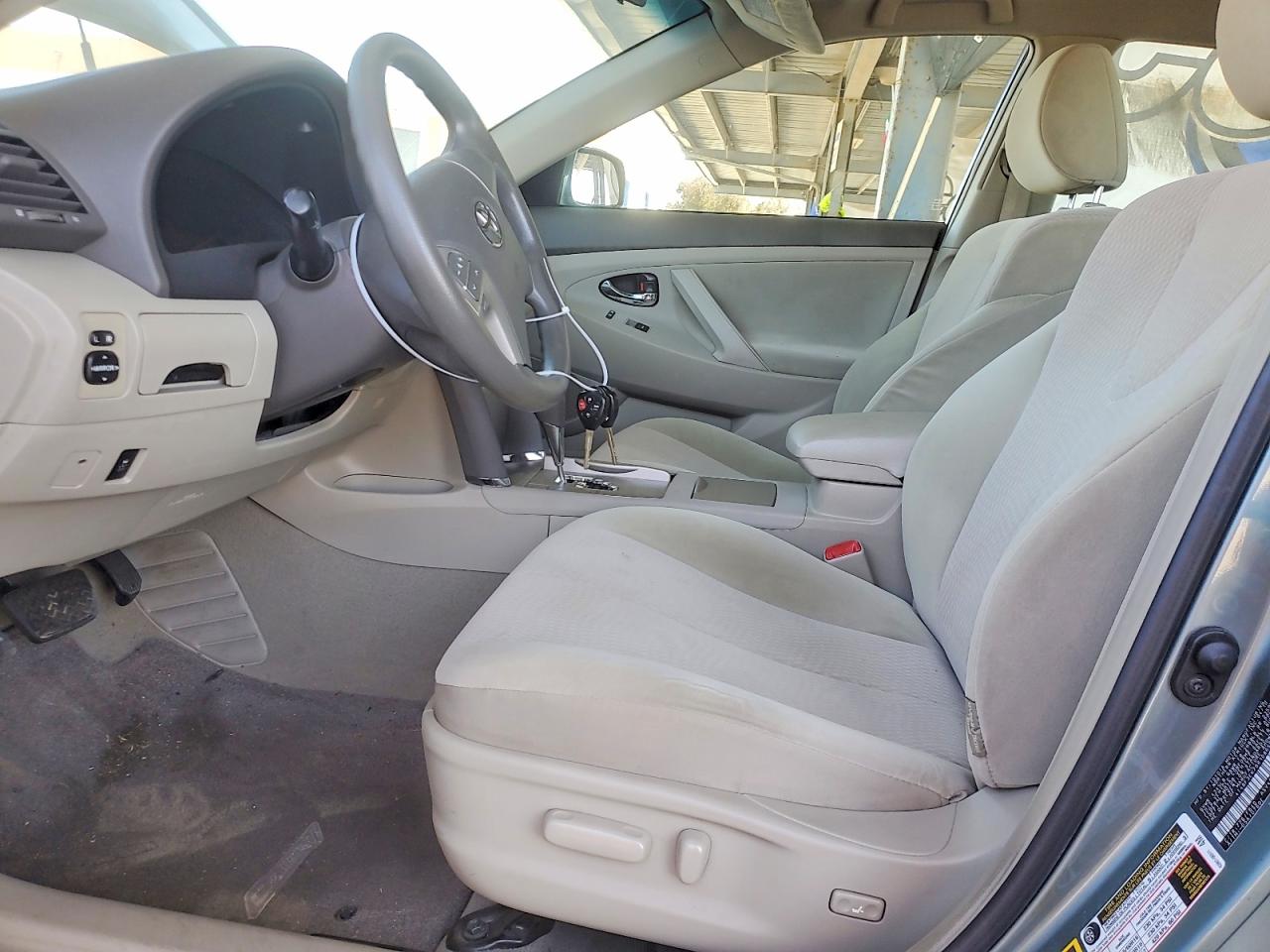2011 Toyota Camry Le Teal vin: 4T4BF3EK7BR108650
