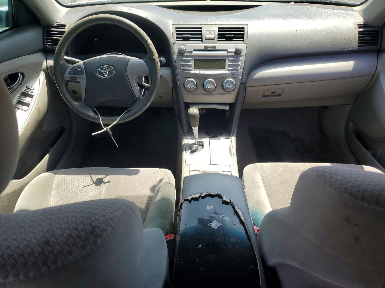 2011 Toyota Camry Base Серебряный vin: 4T4BF3EK7BR120460
