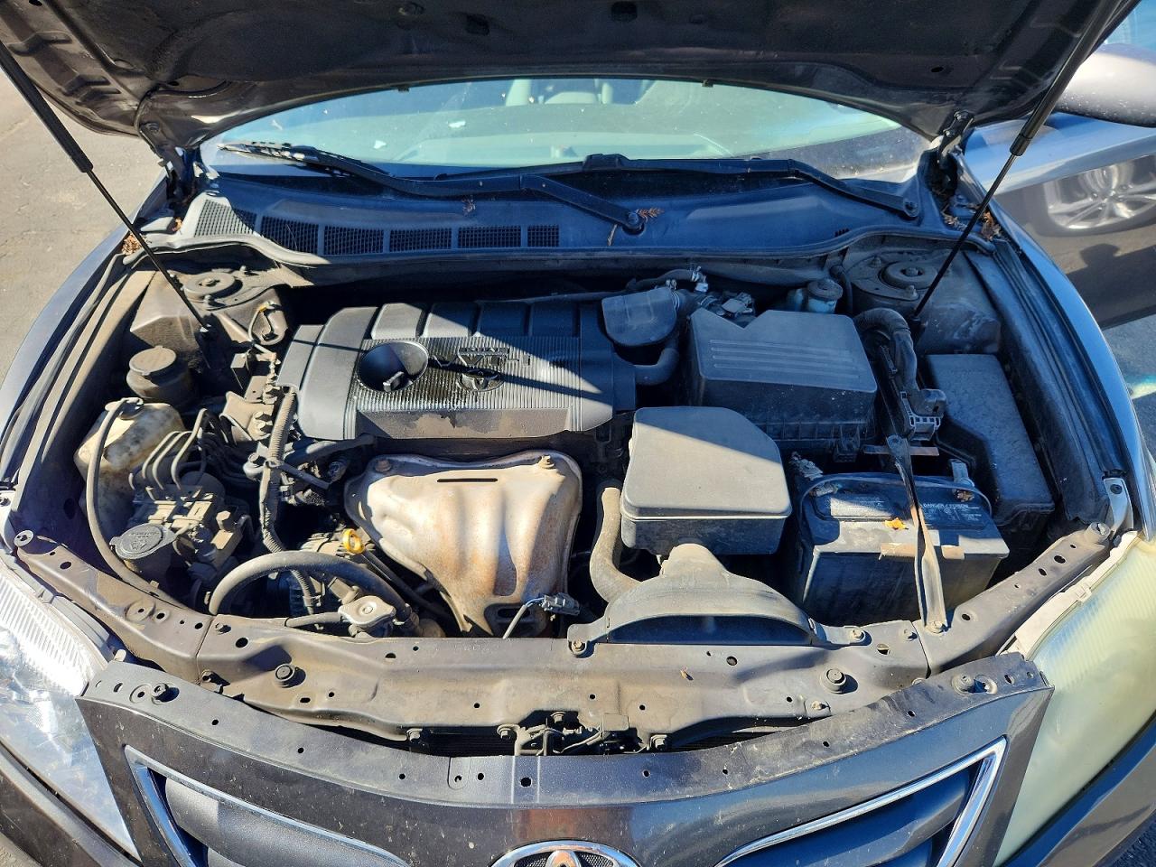 2011 Toyota Camry Le Gray vin: 4T4BF3EK7BR121916
