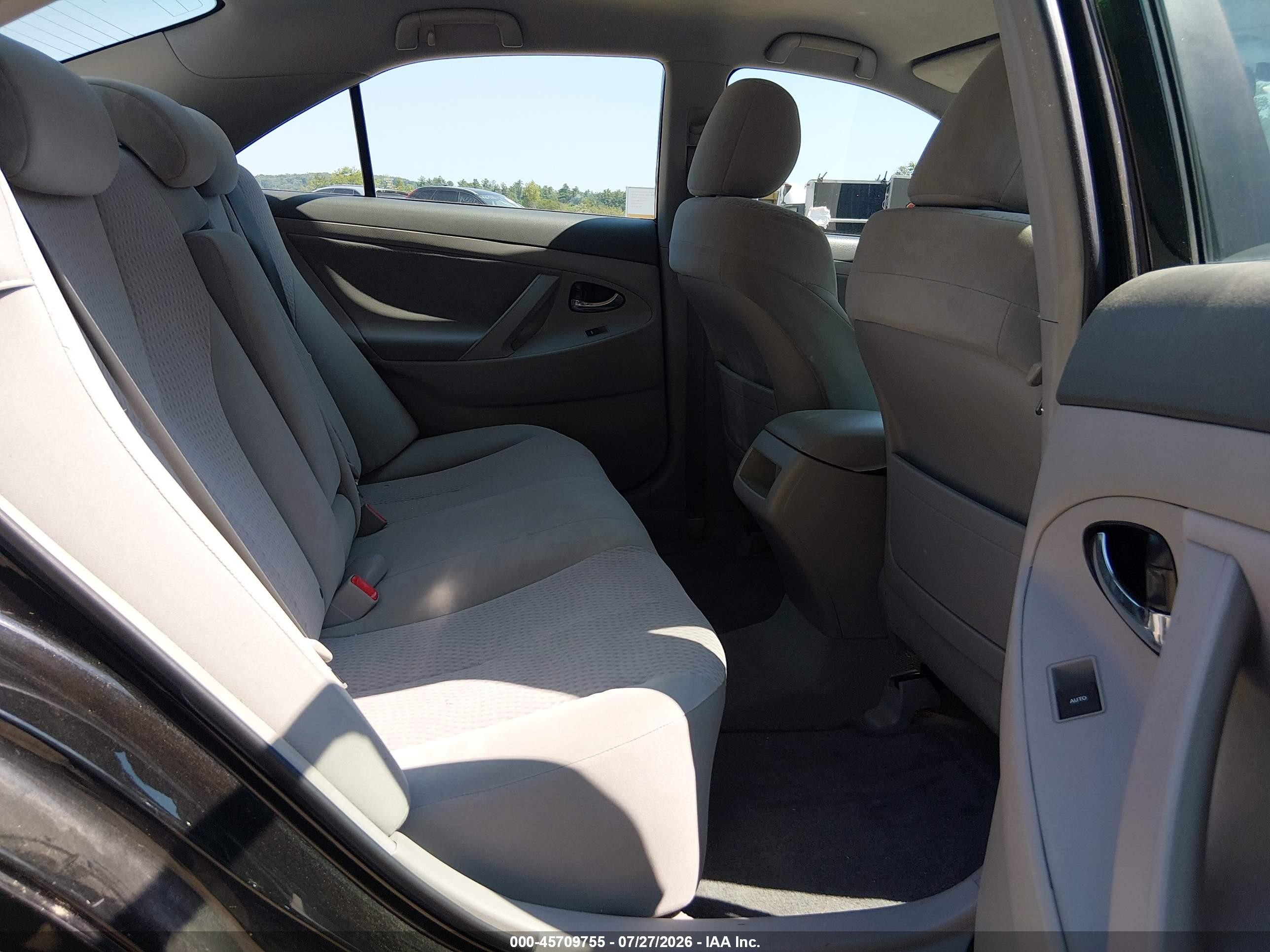 2011 Toyota Camry Le Black vin: 4T4BF3EK7BR128428