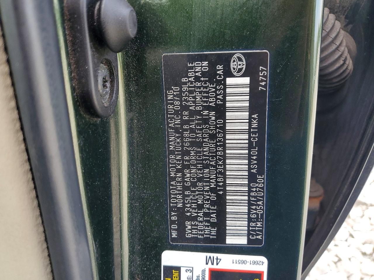 2011 Toyota Camry Le Зеленый vin: 4T4BF3EK7BR136710