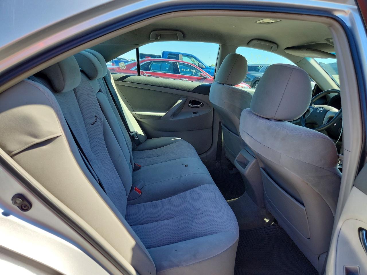 2011 Toyota Camry Silver vin: 4T4BF3EK7BR140921
