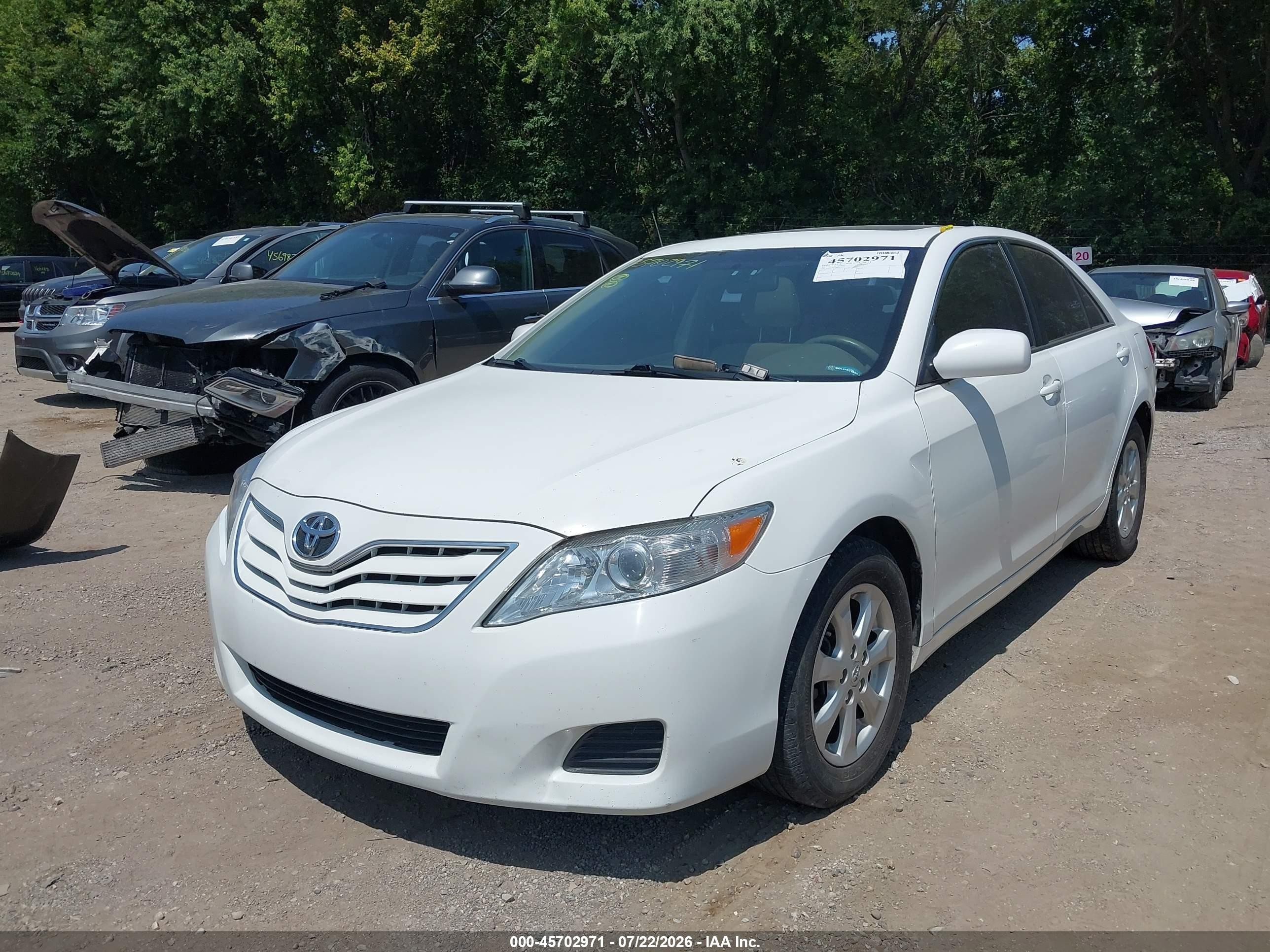 2011 Toyota Camry Le White vin: 4T4BF3EK7BR159663