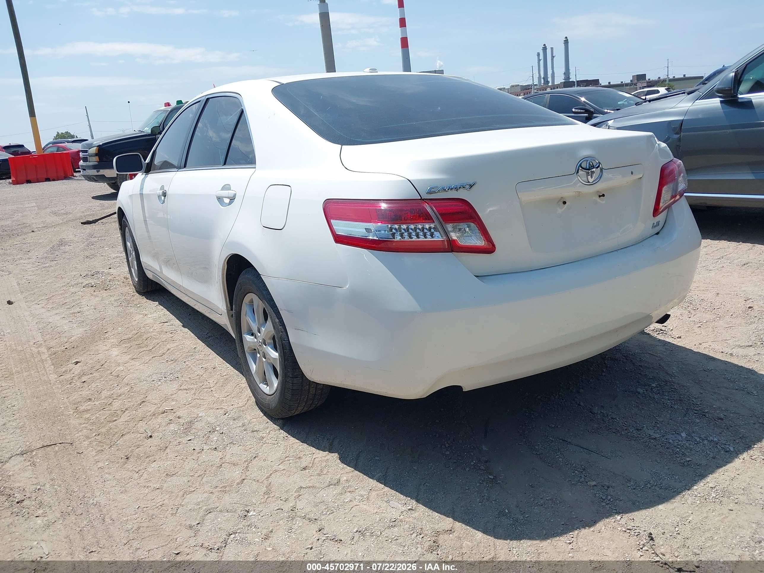 2011 Toyota Camry Le White vin: 4T4BF3EK7BR159663