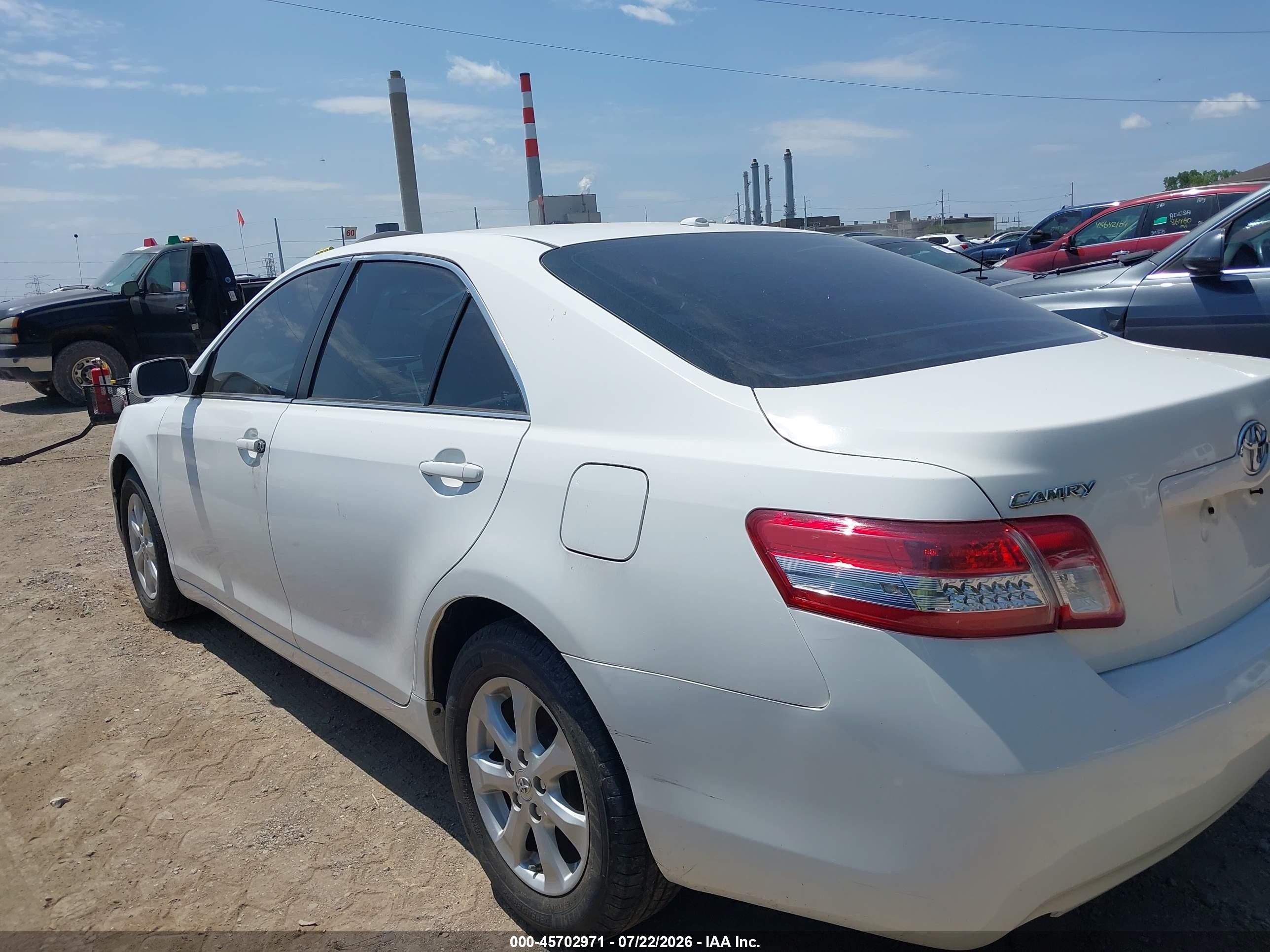 2011 Toyota Camry Le White vin: 4T4BF3EK7BR159663