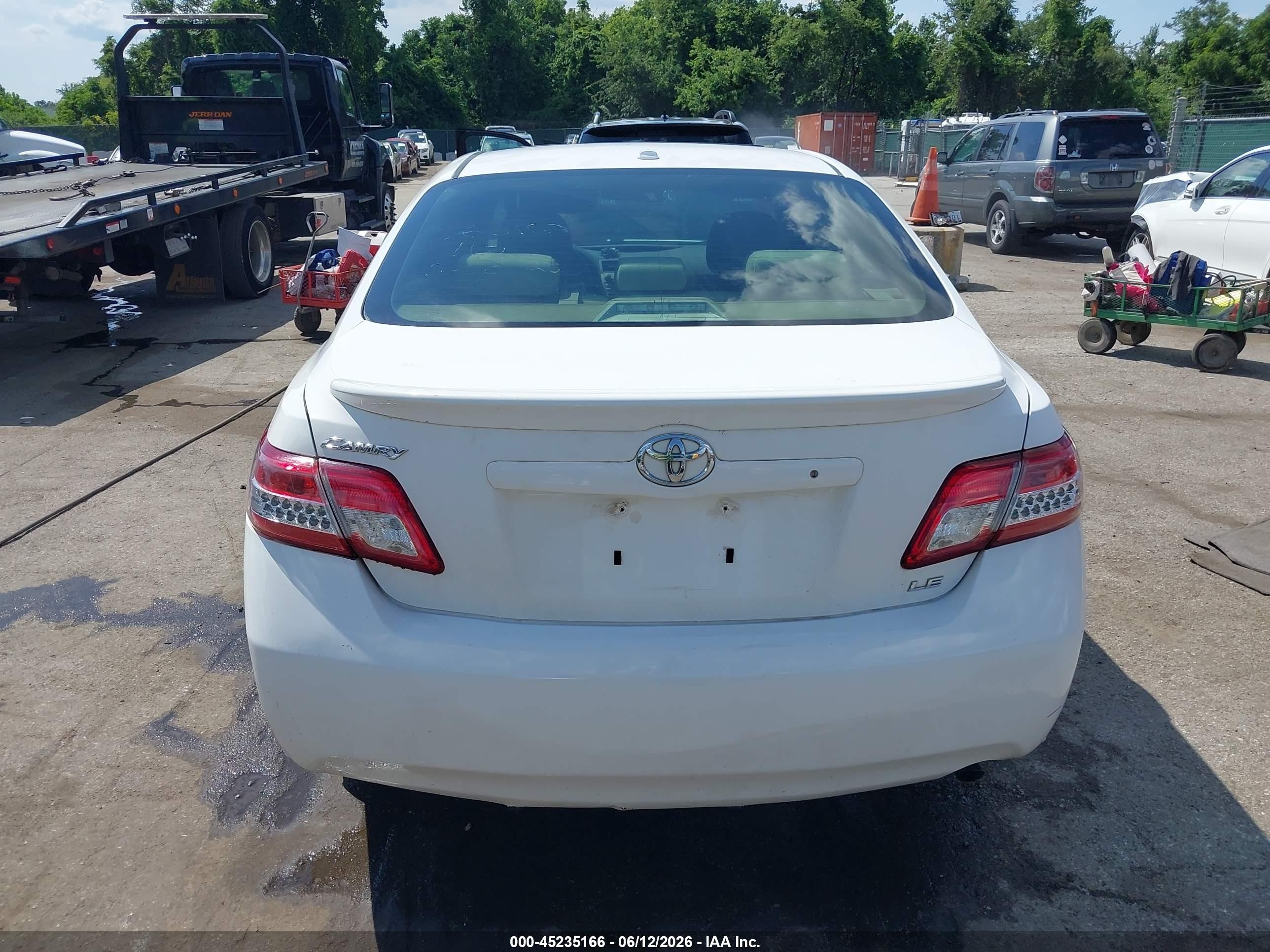 2011 Toyota Camry Le White vin: 4T4BF3EK7BR161865