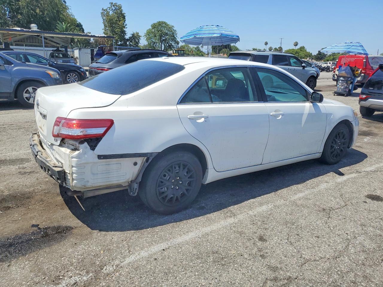 2011 Toyota Camry Le White vin: 4T4BF3EK7BR163230