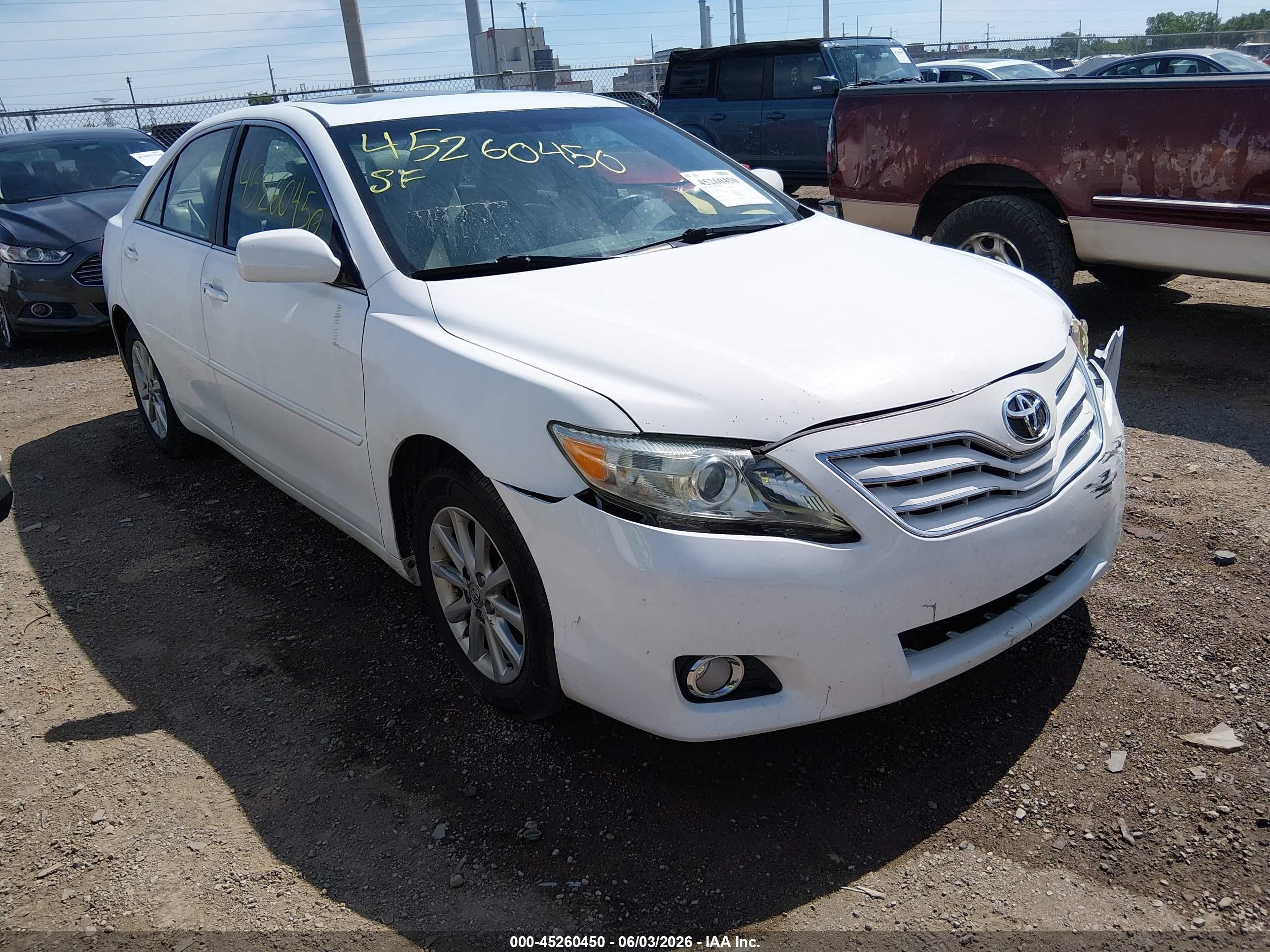 2011 Toyota Camry Xle White vin: 4T4BF3EK7BR185289