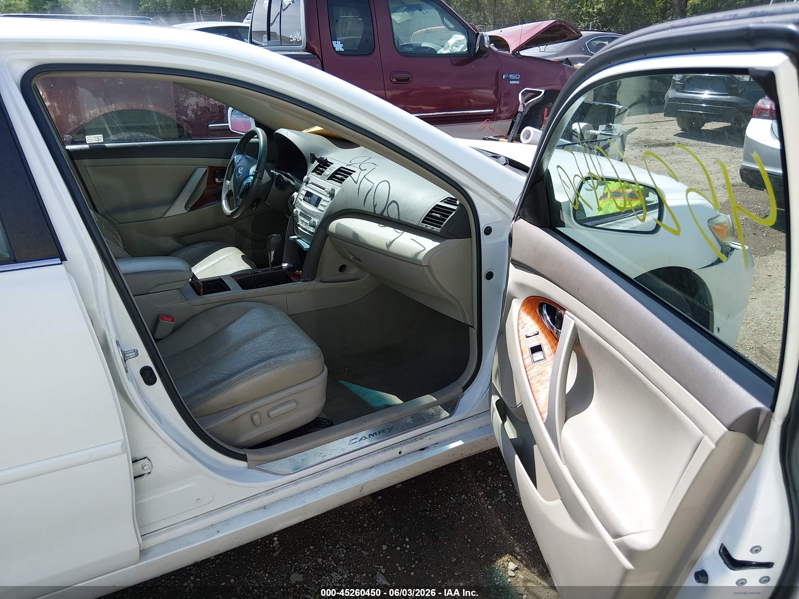2011 Toyota Camry Xle White vin: 4T4BF3EK7BR185289