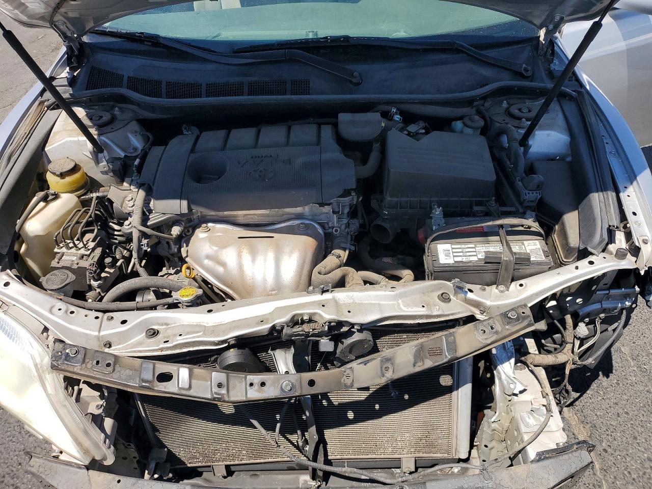 2011 Toyota Camry Le Silver vin: 4T4BF3EK7BR202799