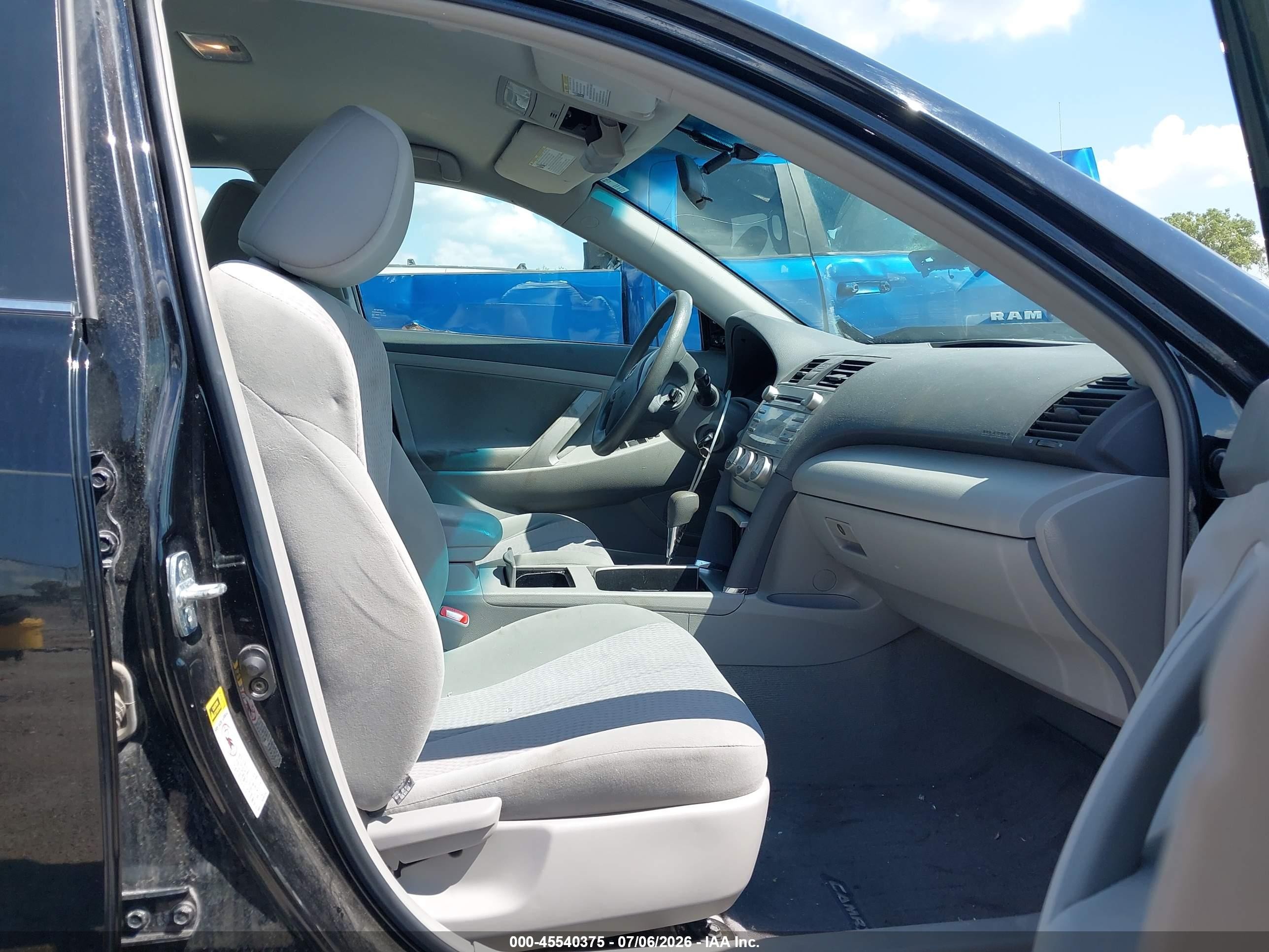 2011 Toyota Camry Le Black vin: 4T4BF3EK7BR206092