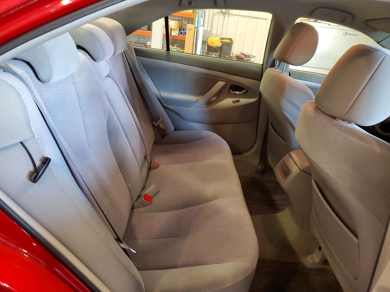 2011 Toyota Camry Le Red vin: 4T4BF3EK7BR218758